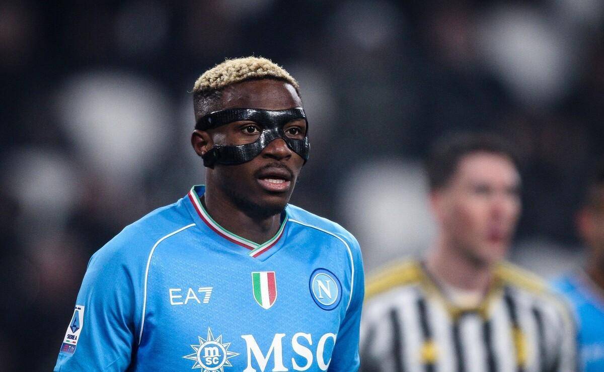 半岛体育入口-关于那不勒斯主场被罗马击溃，难掩颓势的信息