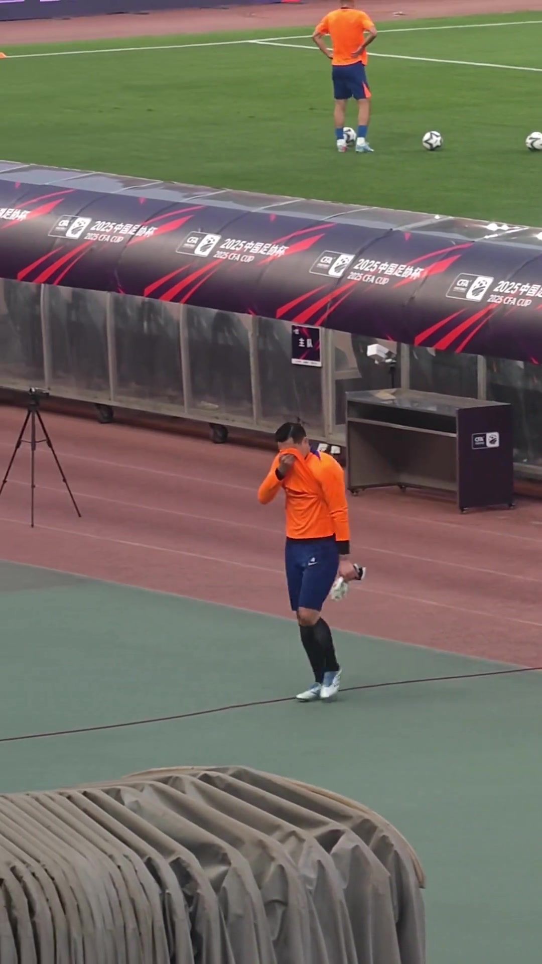 半岛体育网页版登录入口-包含东亚球队豪取大胜！令全球足球狂热的词条