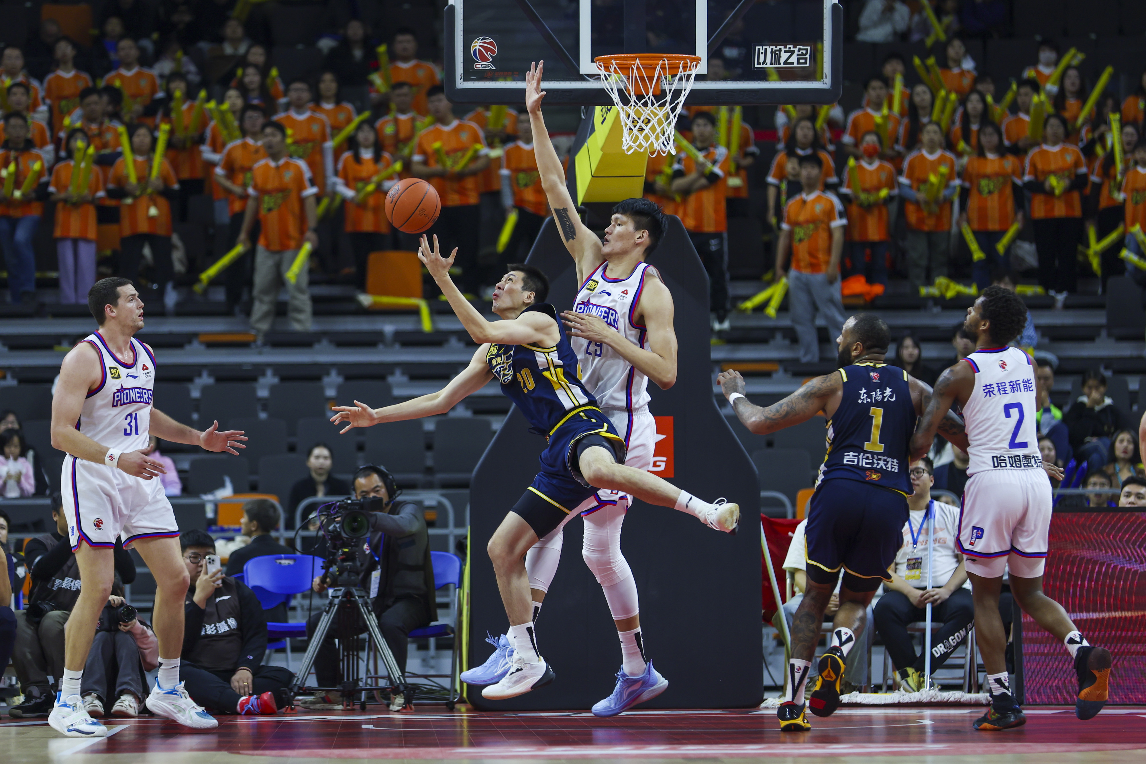 半岛体育娱乐-CBA赛季新规程颁布，广东队整体调整备战