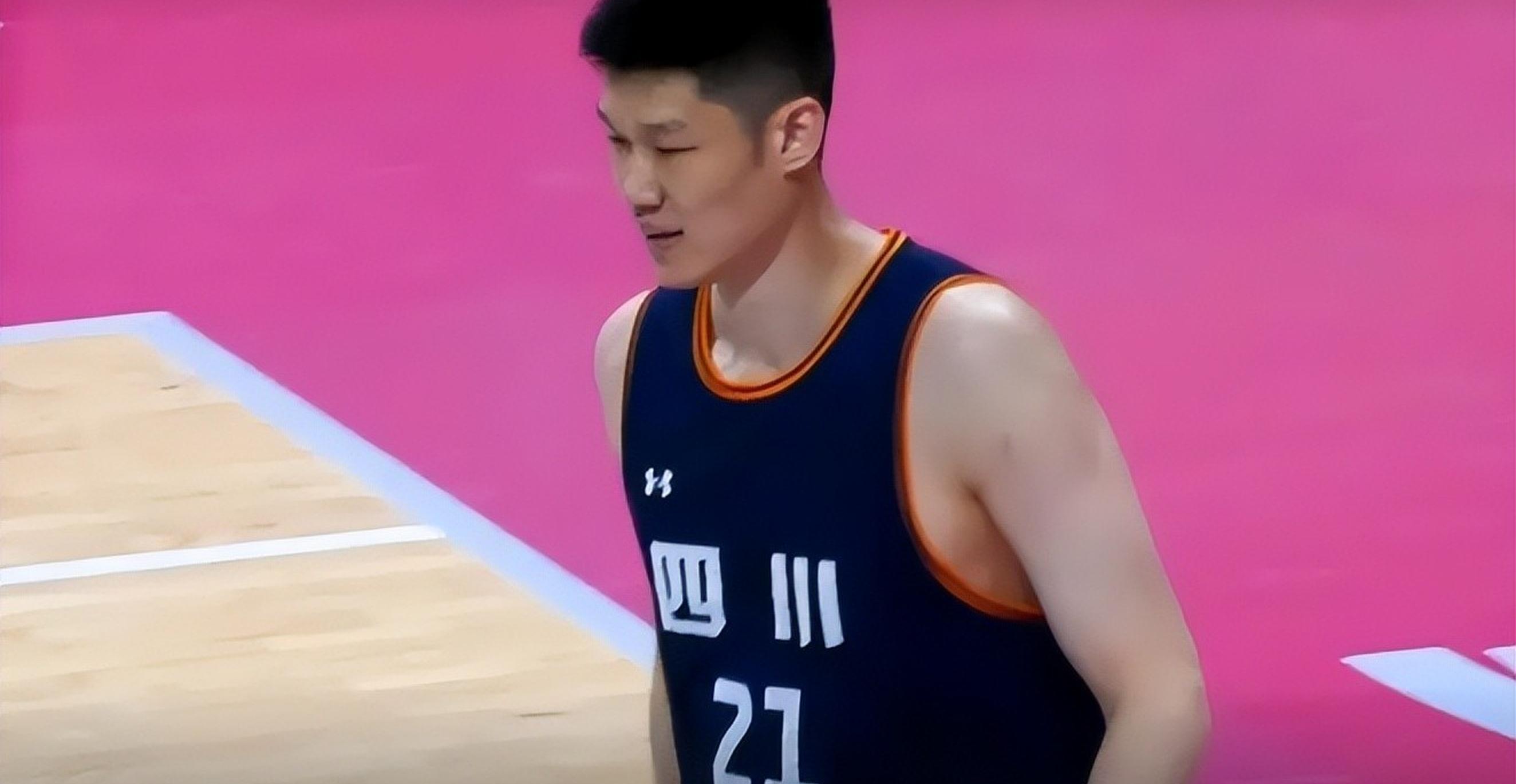 半岛体育课程-四川男篮士气高昂，连胜势不可挡