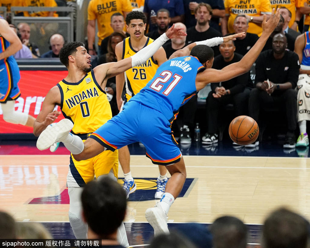 关于骑士再次战胜步行者，主场保持胜利势头的信息