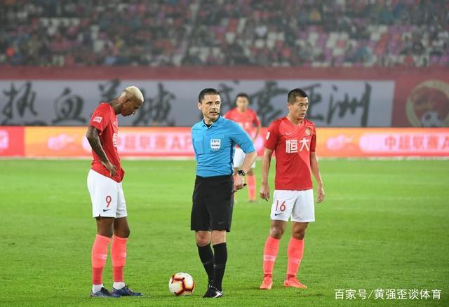 半岛体育网址-山东鲁能客场逼平深圳佳兆业，难分胜负的简单介绍