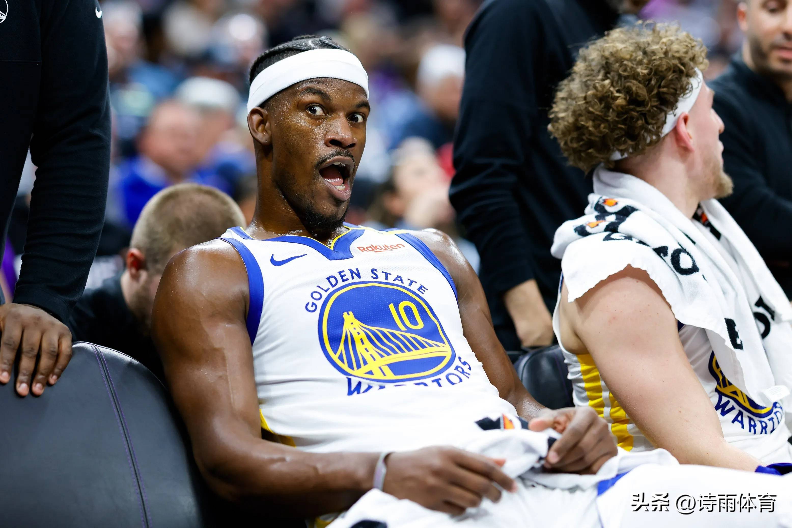 勇士主场大胜魔术，展现实力！