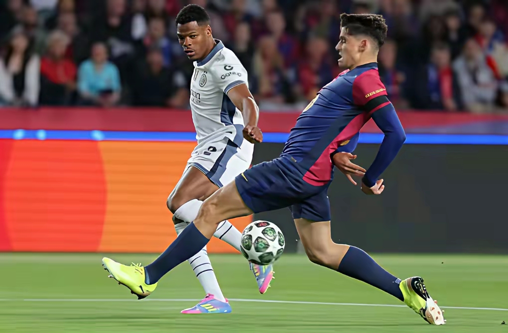 半岛体育教练-利物浦逼平国米，晋级半决赛荡气回肠的简单介绍