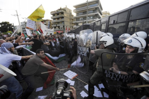 半岛体育注册-丹麦队战胜以色列，希腊队遭遇连败的简单介绍