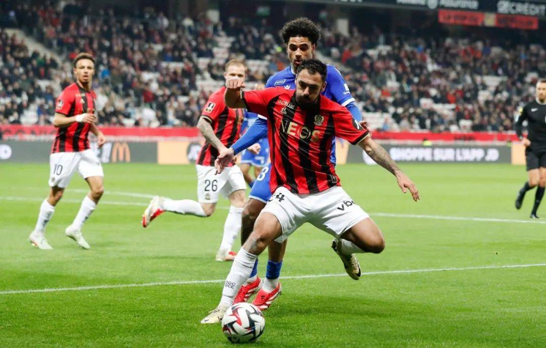 半岛体育网页版-摩纳哥主场轻松战胜马赛，实力强劲的简单介绍