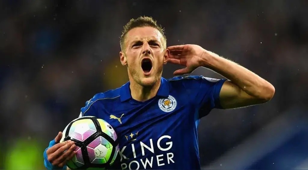 关于莱斯特城主场连续取胜，势头强劲升至前四位置的信息