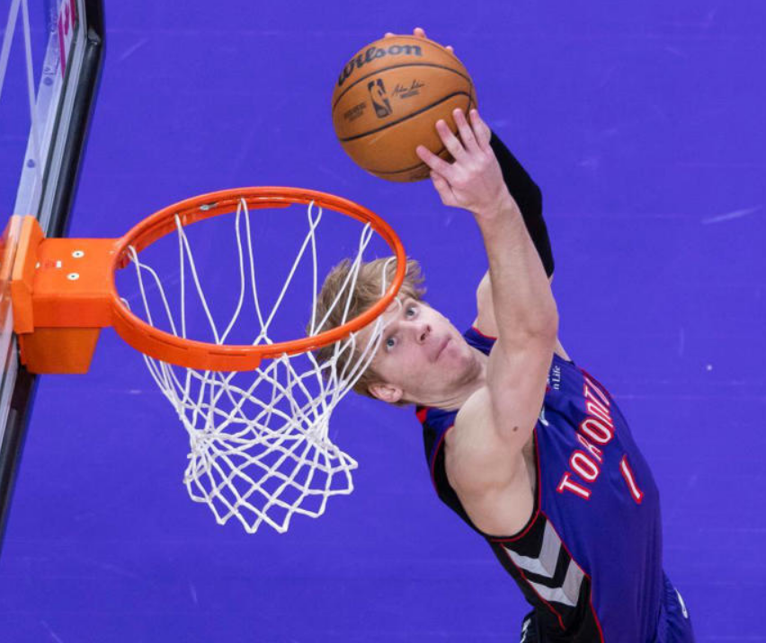 半岛体育链接-灰熊主场赢下魔术，杰克逊26分5助攻的简单介绍